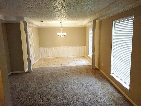 2nd image of 724 The Meadows Pkwy