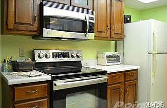 3rd image of 2349 Seven Pines Dr