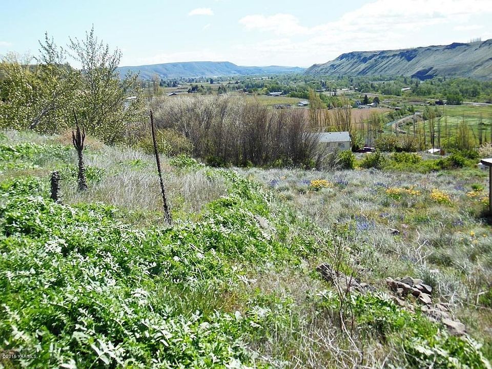 1st image of 10670 Old Naches Hwy