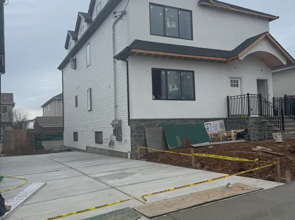 3307 Richmond Ave, Staten Island, NY 10312