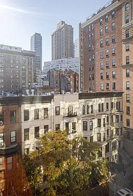 Rented by Compass | media 31