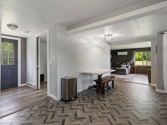 5th image of 6116 N Tischer Rd