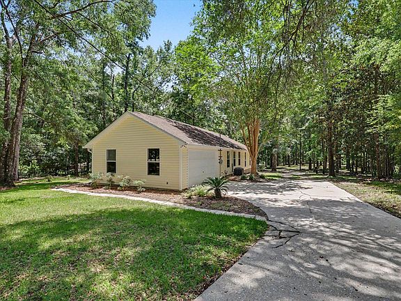 3rd image of 4504 Louvinia Dr