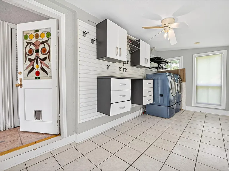 1210 Shearn St — Photo 30
