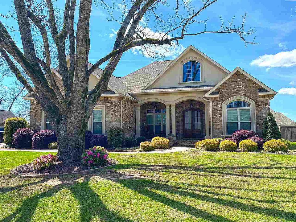 1st image of 604 Taylor Elaine Dr