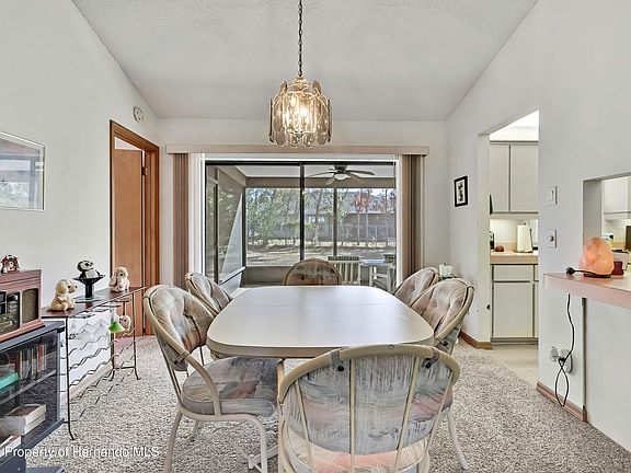 5th image of 2292 Estill Ave
