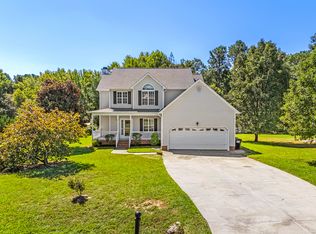 1036 Blue River Farm Dr, Raleigh, NC 27603