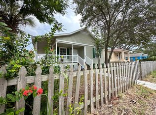 697 17th Ave S, Saint Petersburg, FL 33701