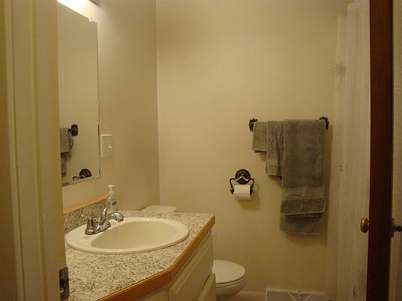 4th image of 461 County Road 465