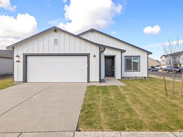 1607 NE 8th Pl, Hermiston, OR 97838