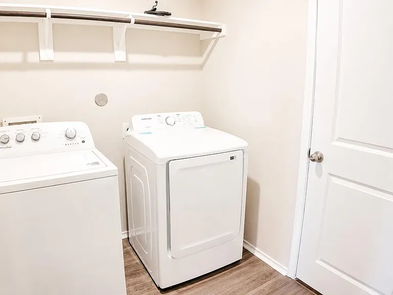 21422 Chester Cliff Ln — Photo 13