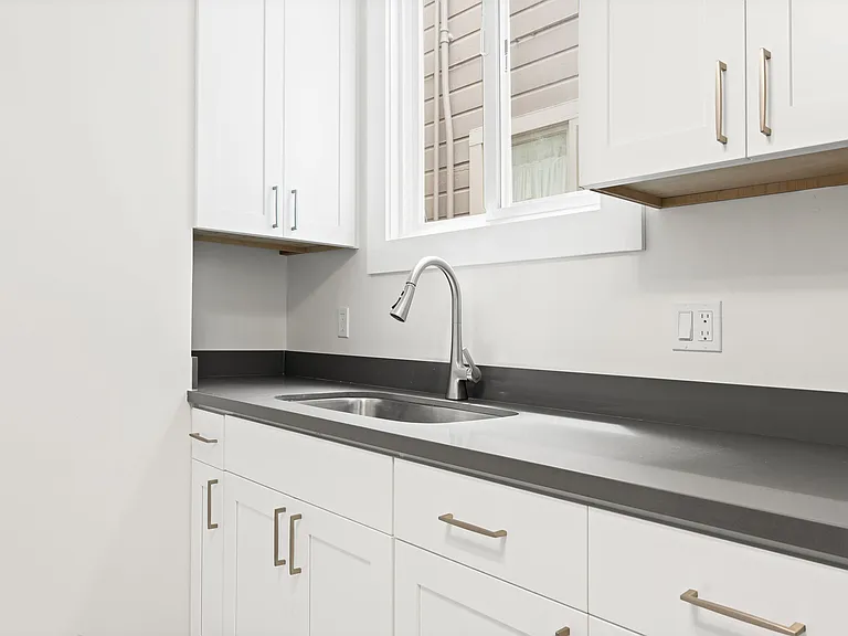 1828-1830 Anza St #3 — Photo 17