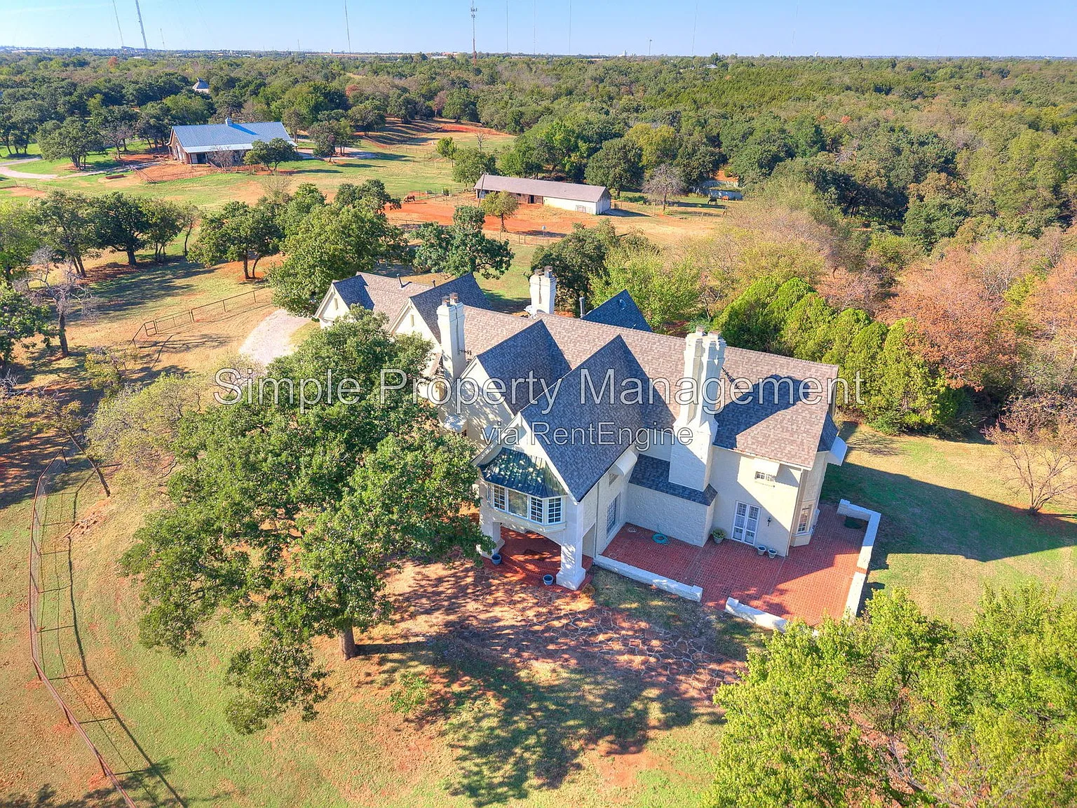 5 bed, 4.5 bath, 6408 sqft, $7,250 — Photo 3