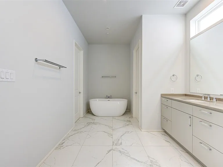 5336 Chandler St — Photo 31
