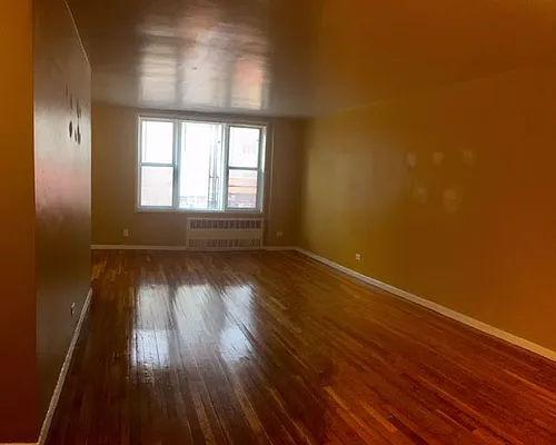 Rented by Roberto Guilbet, LREB | media 2