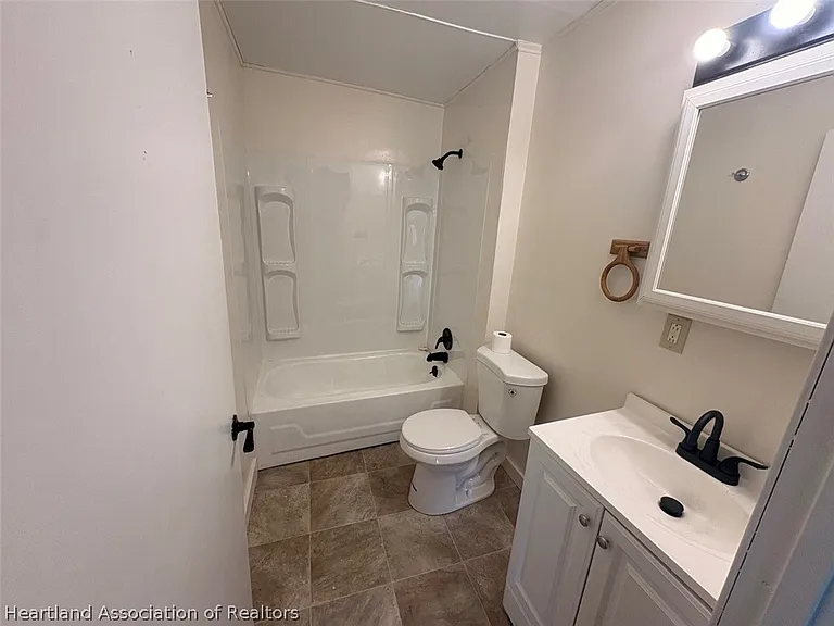 1634 Wightman Ave — Photo 5