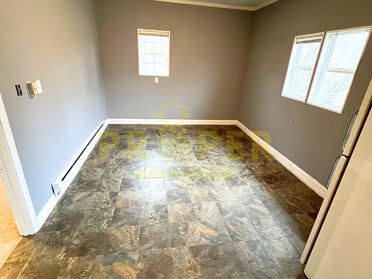 5107 Genesee Ave — Photo 8