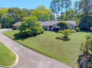 102 Parkridge St, Hot Springs, AR 71901