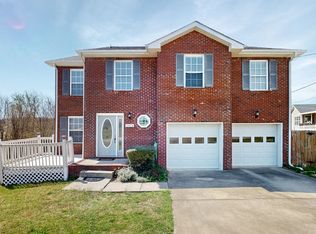 2474 Elkmont Dr, Clarksville, TN 37040