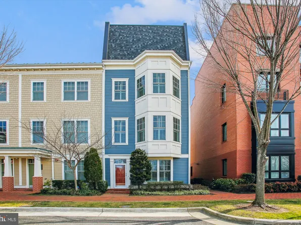 1301 Van Valkenburgh Ln, Alexandria, VA 22301