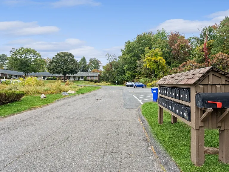 Pinney Brook — Photo 31