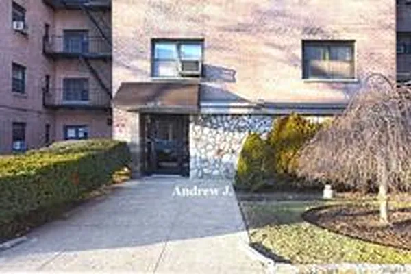 Sold by Century Homes Realty Group LLC | media 29