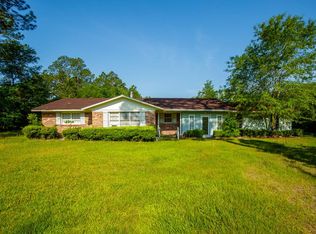 231 Westover Dr, Adel, GA 31620