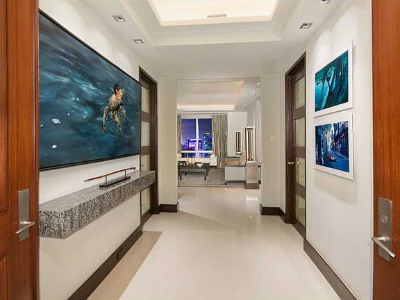 3rd image of 1425 Brickell Ave APT 50D
