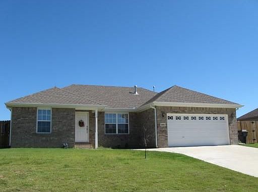 1st image of 1366 Laurie Ln