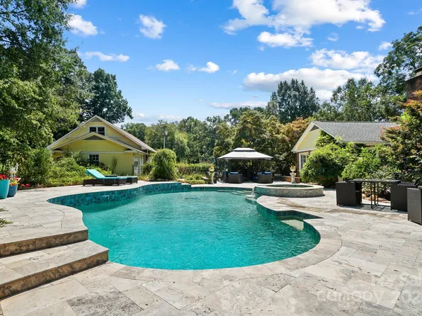 9551 Hitchgate Dr, Mint Hill, NC 28227