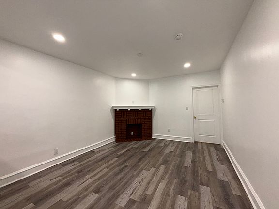 5th image of 3513 Vista St Floor 2