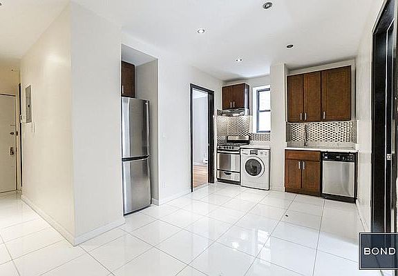 4th image of 204 W 108th St APT 21