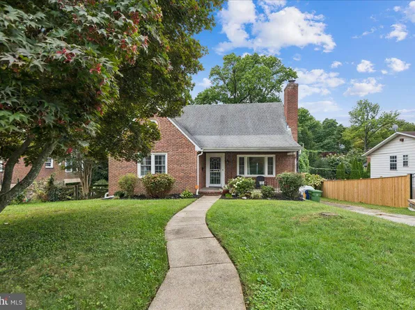 418 N Chapel Gate Ln, Baltimore, MD 21229