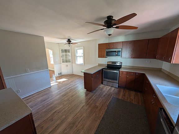 5th image of 1749 Margaret Ave SE