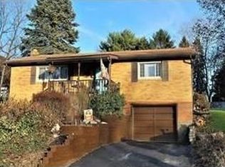 123 Ridgevue Rd, New Brighton, PA 15066