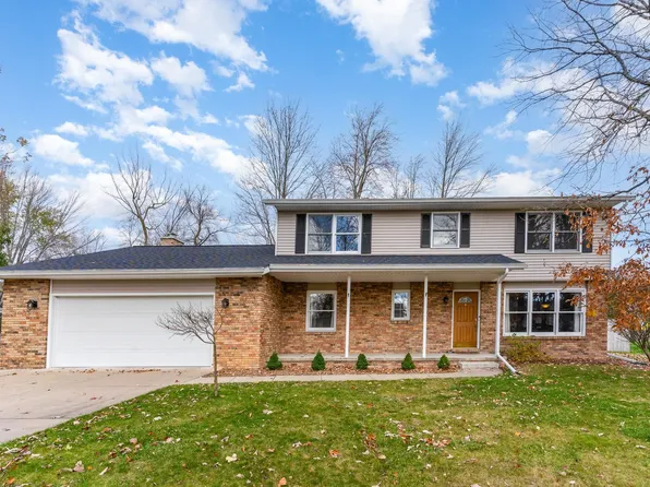 404 Nakoma Dr, Midland, MI 48640