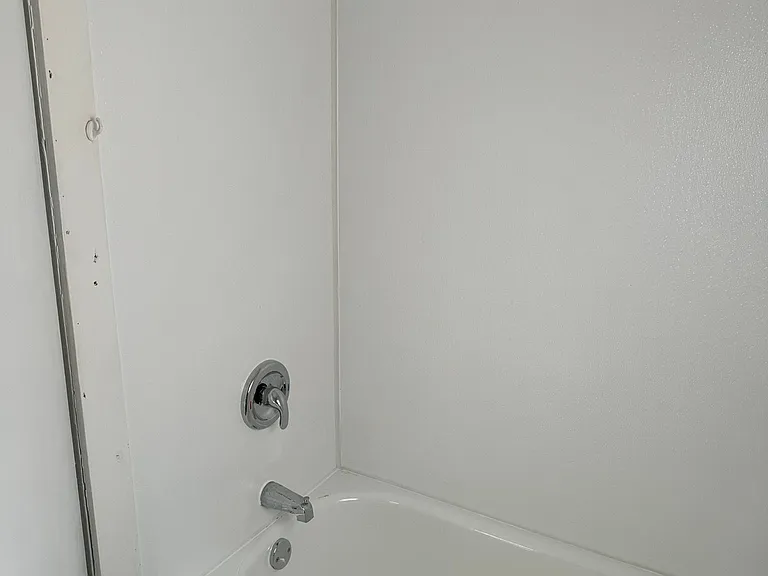 10 Norwood Ave #B — Photo 4