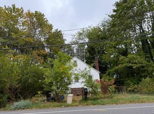 1599 3rd St, West Babylon, NY 11704