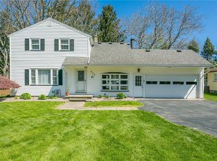 426 Mill Rd, Rochester, NY 14626