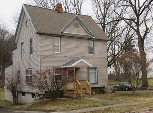 4 Seneca St, Jamestown, NY 14701