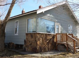 842 Ridge Ave, Rock Springs, WY 82901