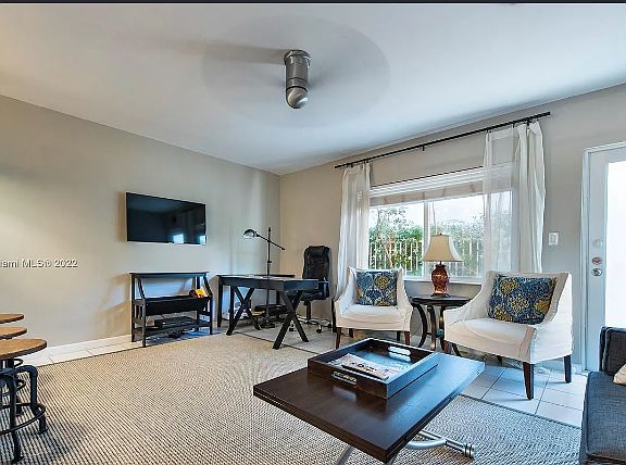 3rd image of 252 Jefferson Ave APT 5