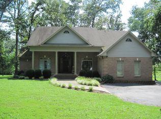 121 S Sunset Cir, Hopkinsville, KY 42240