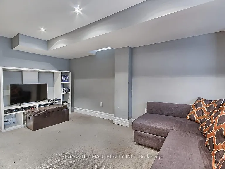 3 Cornerstone Rd #LOWER — Photo 3