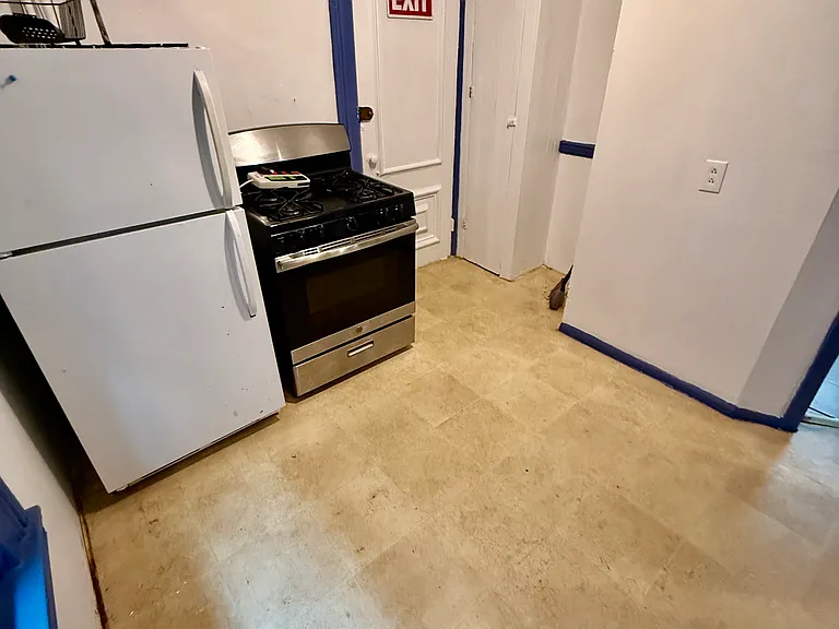 36 Rowley St #2 — Photo 7