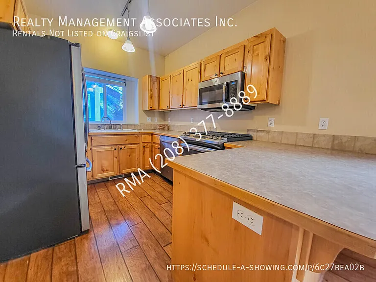 1611 S Michigan Ave — Photo 11