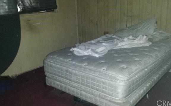 4th image of 848 Melham Ave