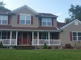 752 Green Valley Rd, Cameron, WV 26033