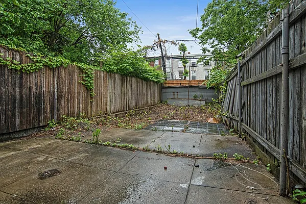 Sold by Corcoran | media 6