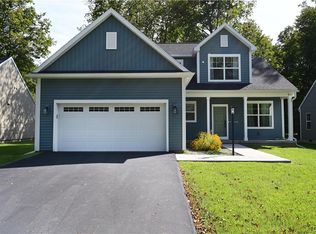 911 Park Dr, Rome, NY 13441